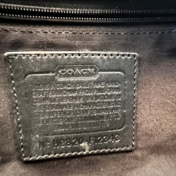 Coach F12343 "Gallery East West" fully zippered Tote Satchel Shoulder Bag-EUC - Picture 4 of 10